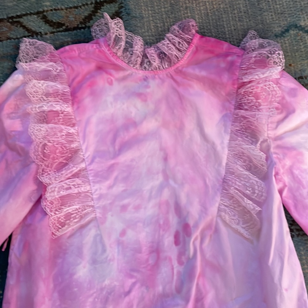 Vintage pink and white lace trimmed blouse size medium - Picture 3 of 15